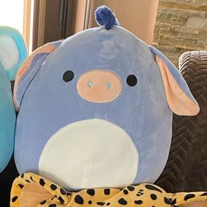 11’ Fina Donkey squishmallow